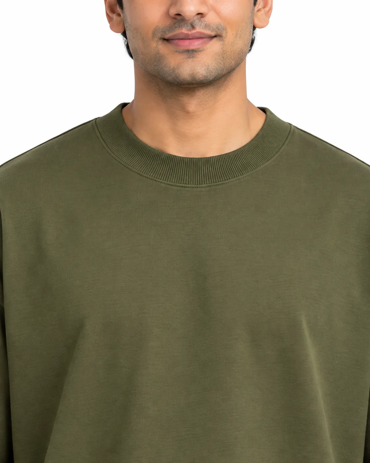 Oversized Comfort Tee, Olive, men's collar view, Cohorg
